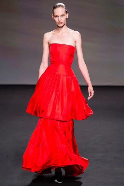 Look 33